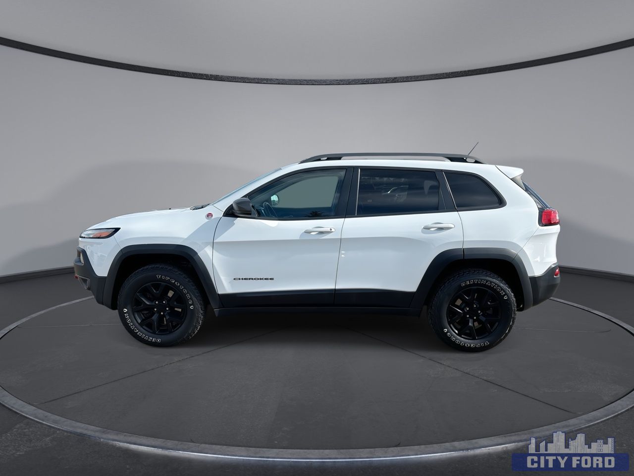 used 2016 Jeep Cherokee car, priced at $17,991