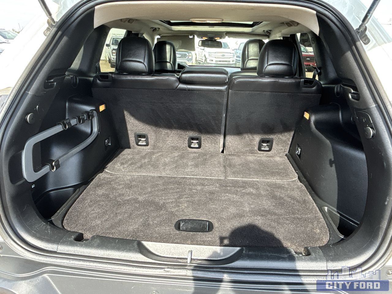 used 2016 Jeep Cherokee car, priced at $17,991