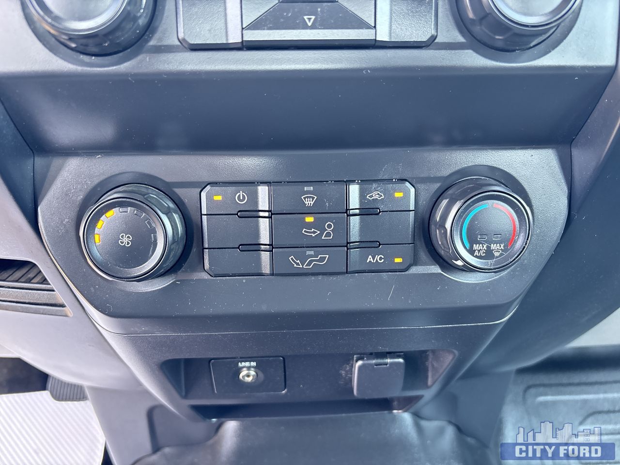 used 2019 Ford F-150 car, priced at $27,995