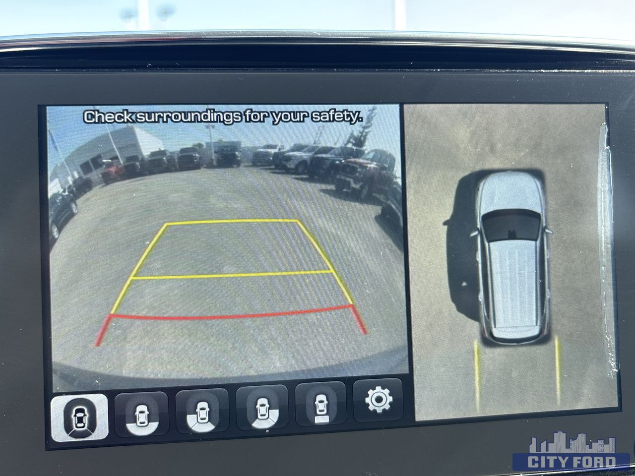 used 2019 Hyundai Santa Fe car, priced at $24,995