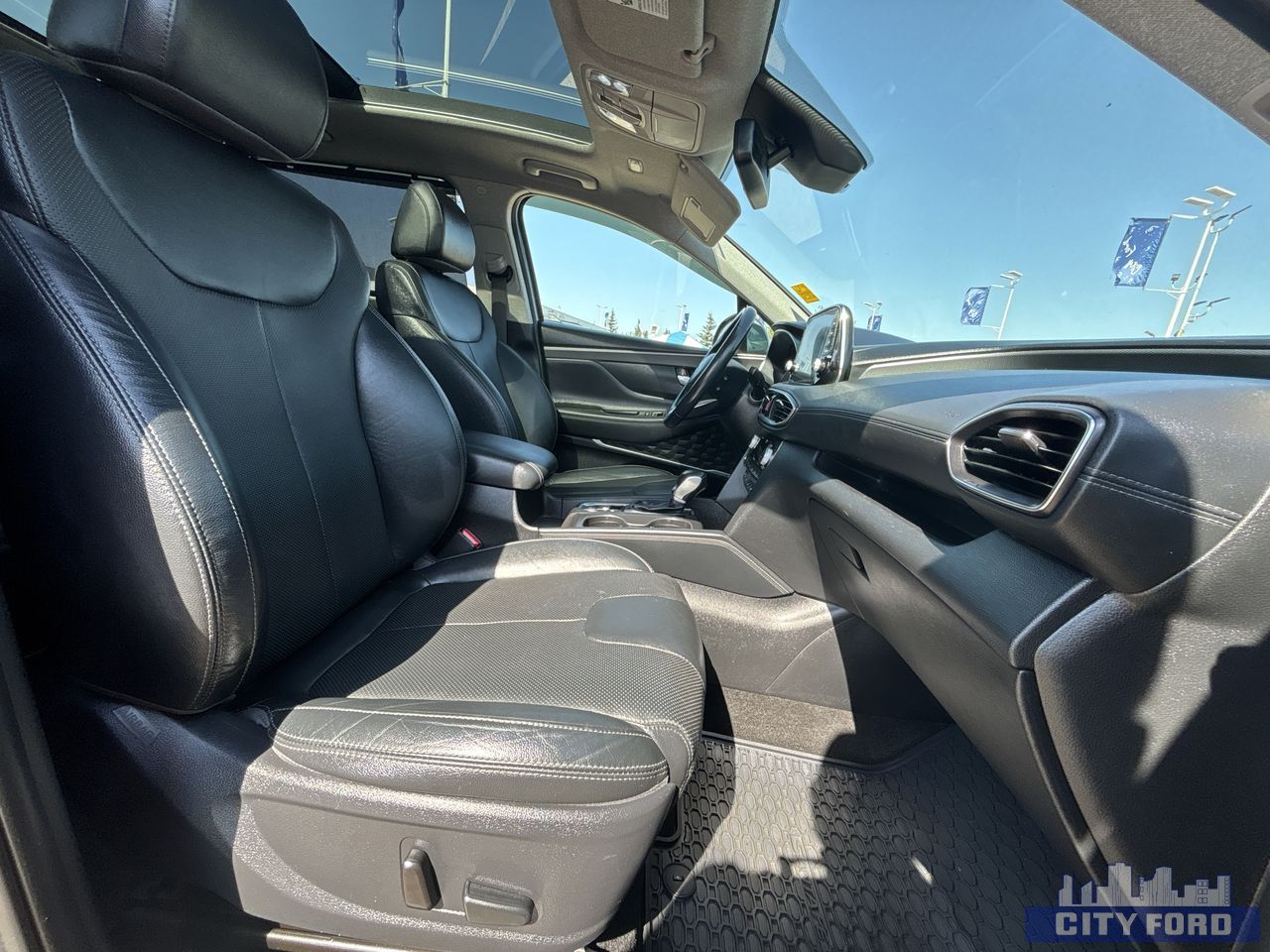 used 2019 Hyundai Santa Fe car, priced at $24,995