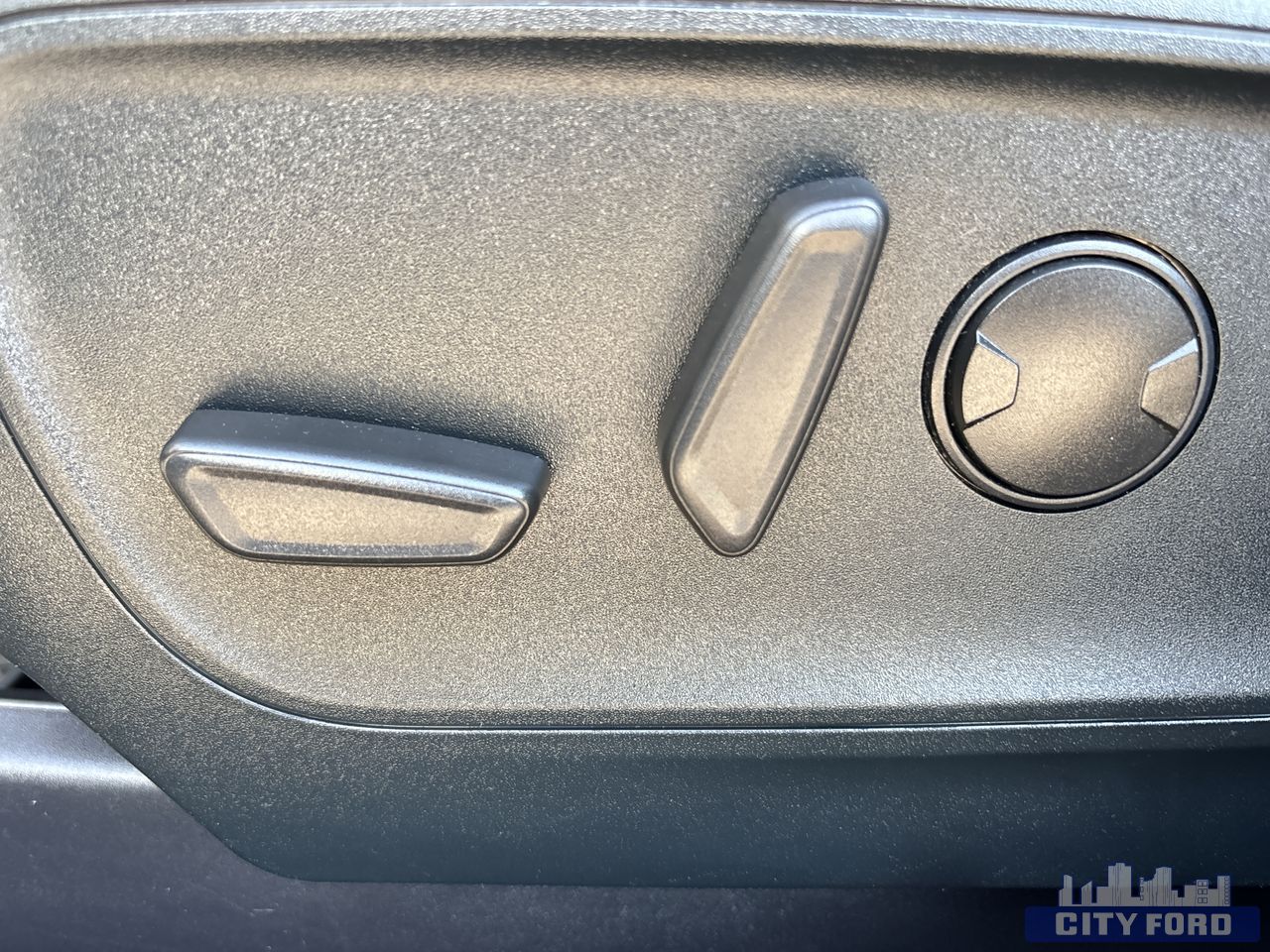 used 2020 Ford Escape car, priced at $25,995