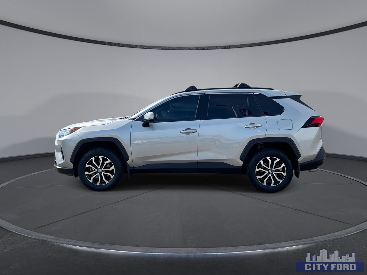used 2020 Toyota RAV4 car, priced at $25,995
