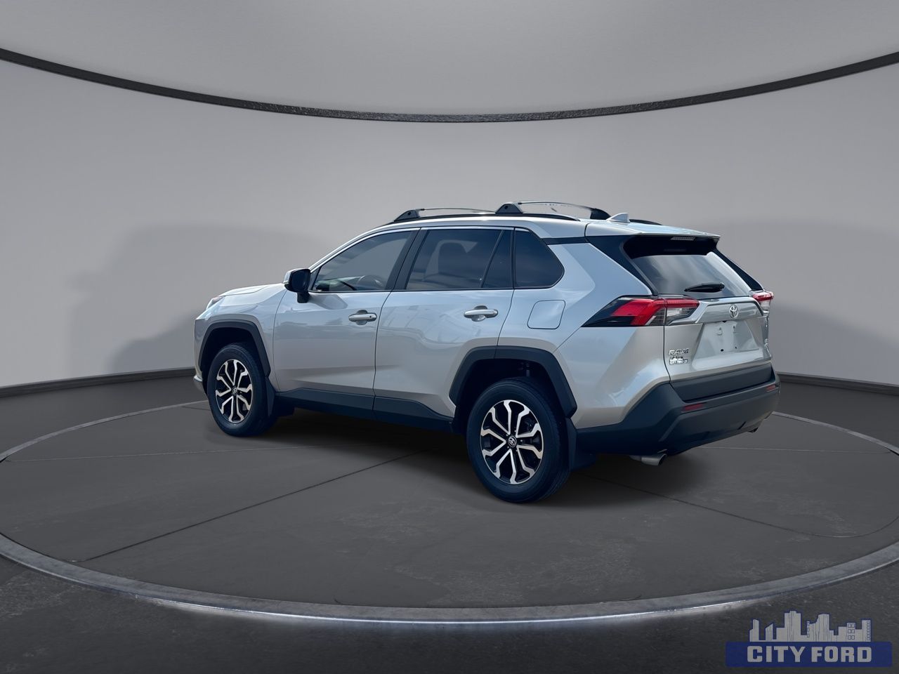 used 2020 Toyota RAV4 car, priced at $25,995