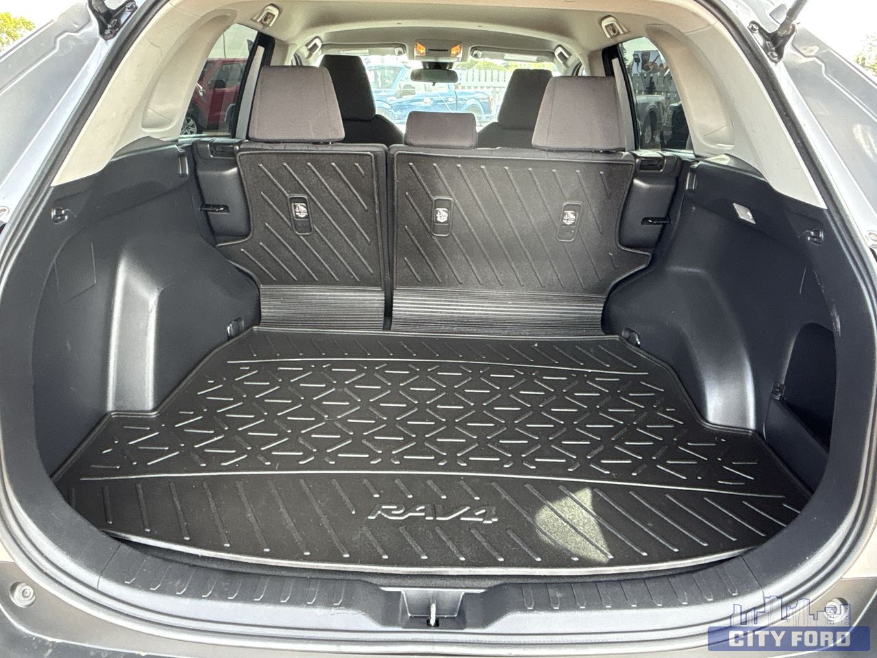 used 2020 Toyota RAV4 car, priced at $25,995