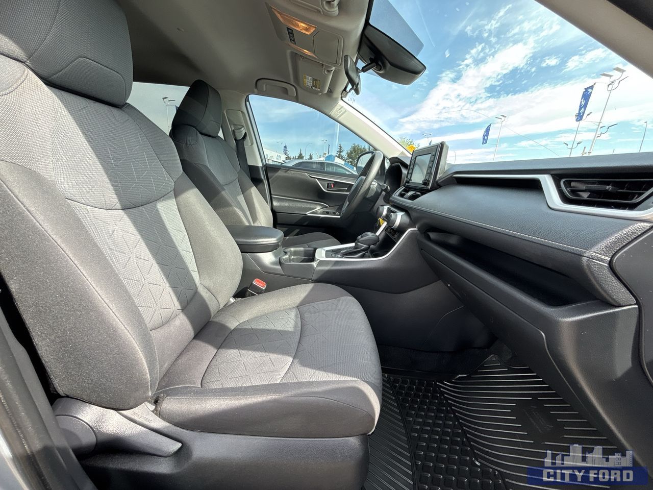used 2020 Toyota RAV4 car, priced at $25,995