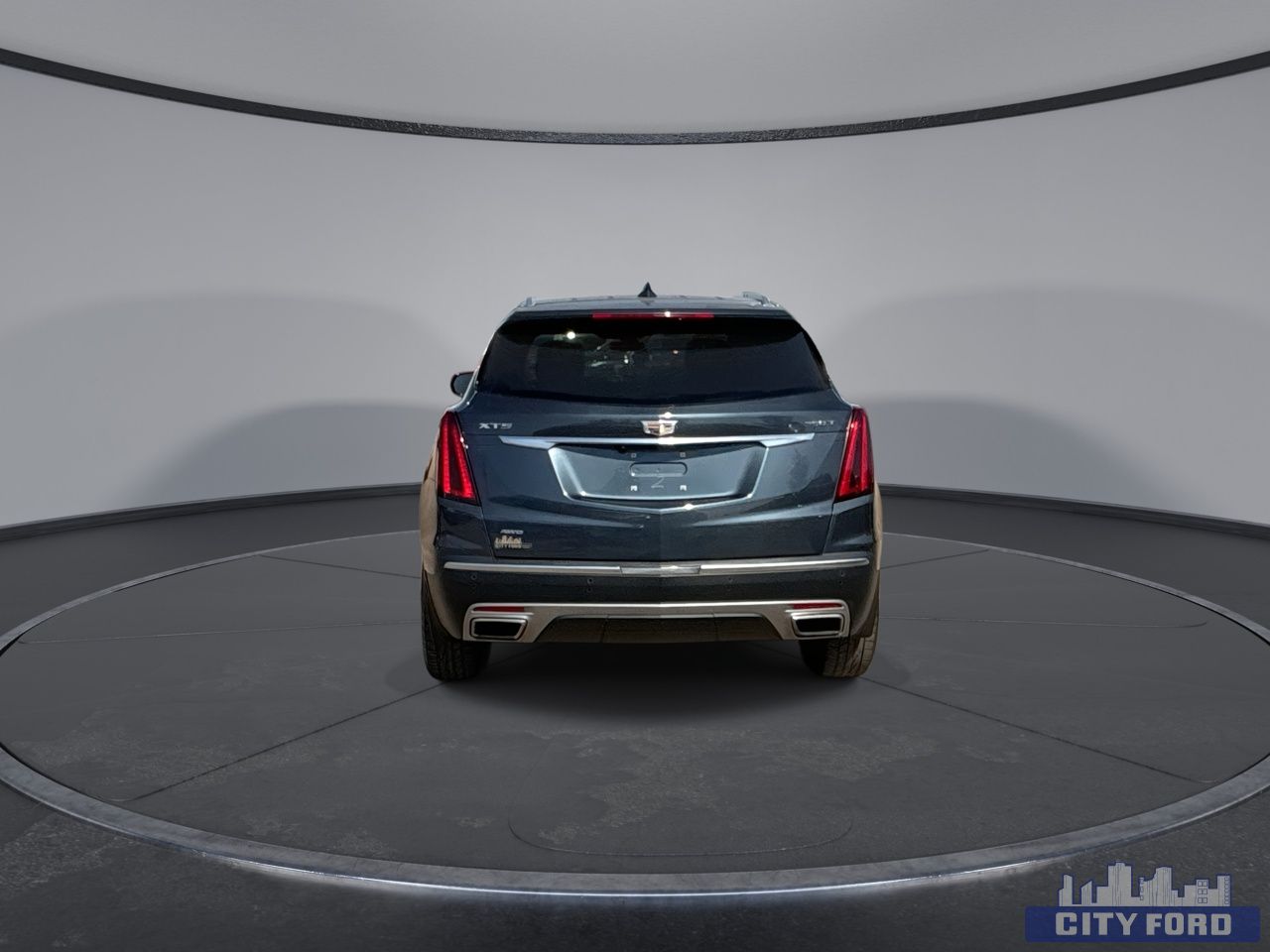 used 2021 Cadillac XT5 car, priced at $32,995