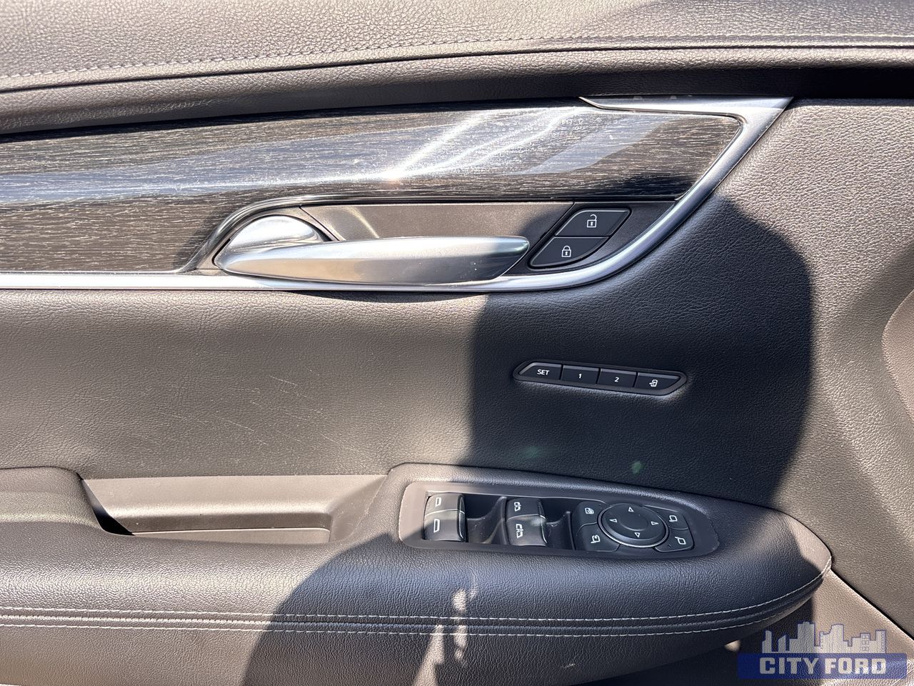 used 2021 Cadillac XT5 car, priced at $32,995