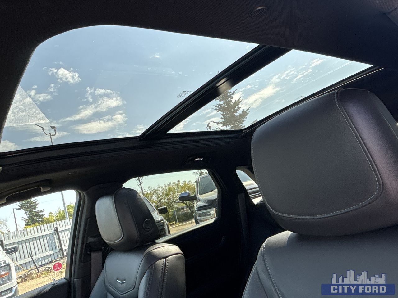 used 2021 Cadillac XT5 car, priced at $32,995