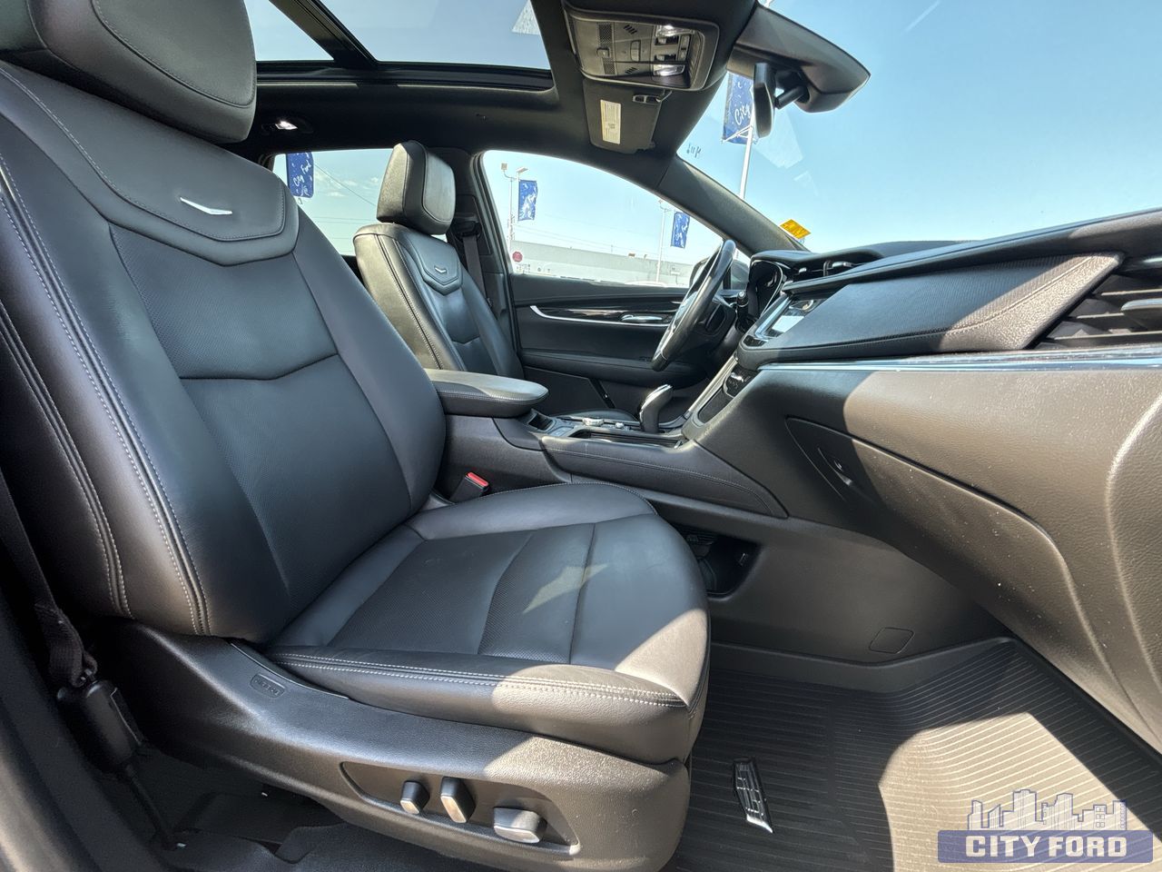 used 2021 Cadillac XT5 car, priced at $32,995