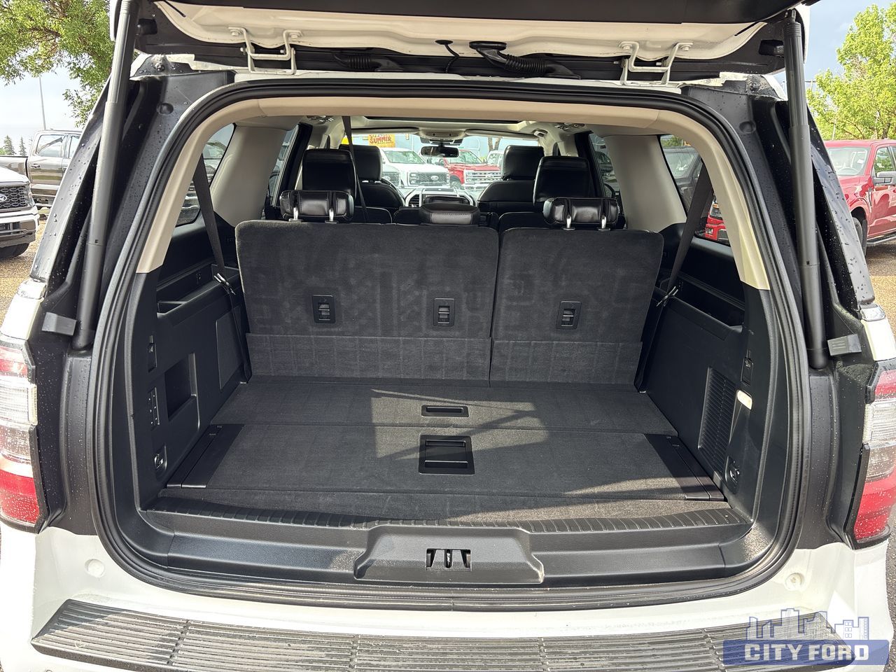 used 2021 Ford Expedition car, priced at $61,995