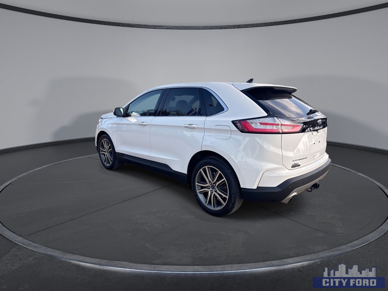 used 2022 Ford Edge car