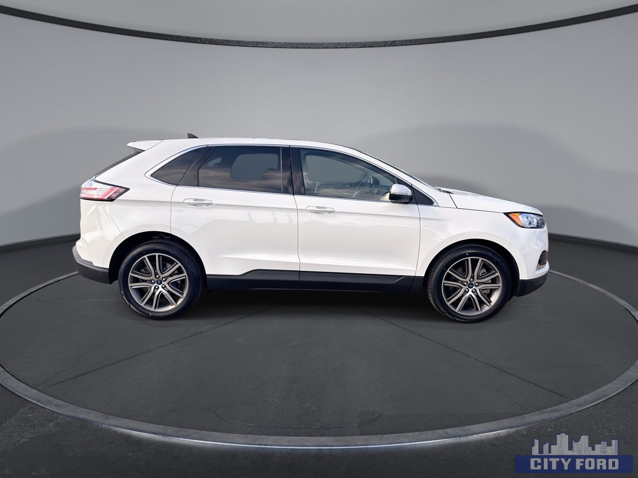 used 2022 Ford Edge car