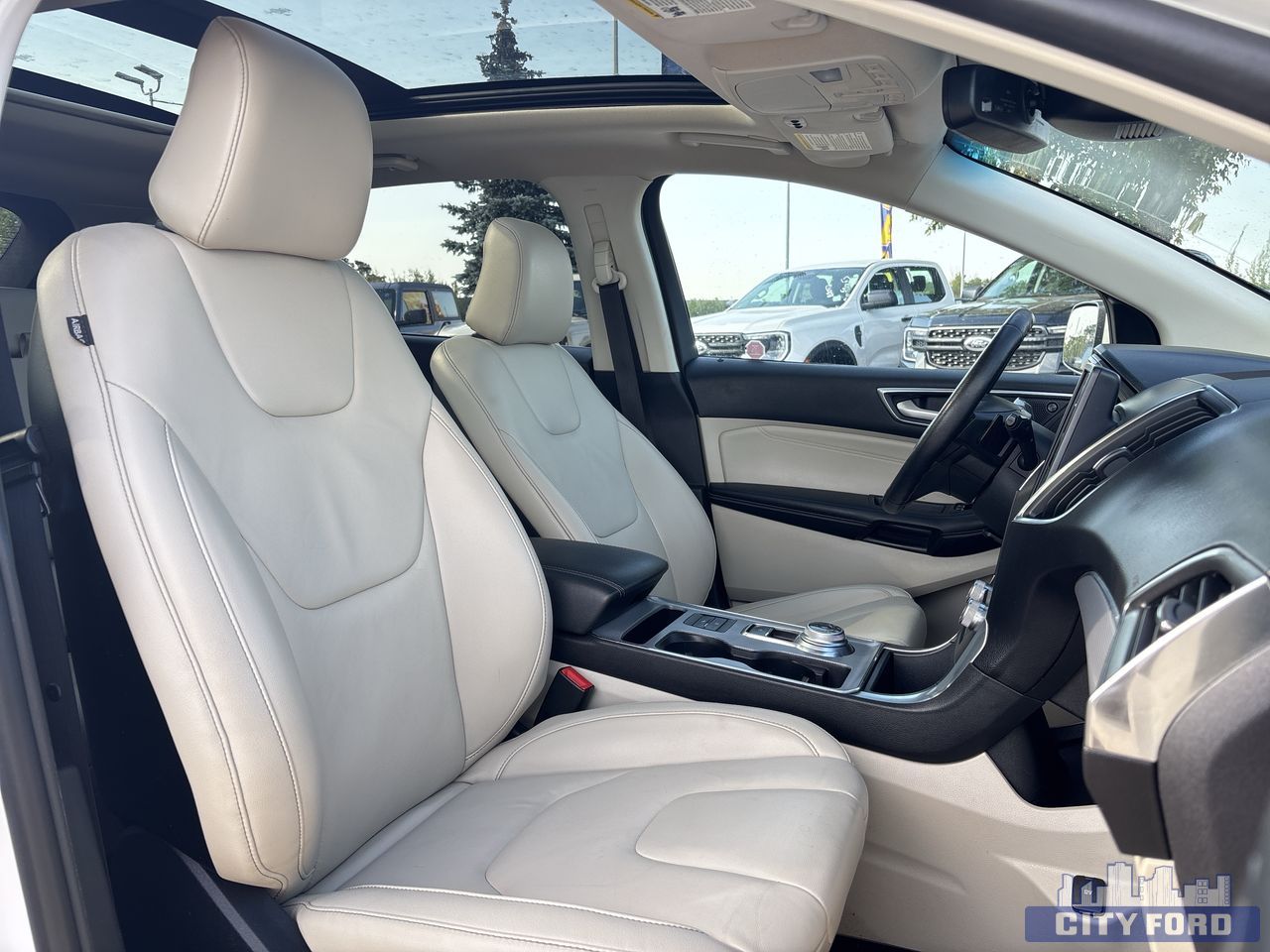 used 2022 Ford Edge car