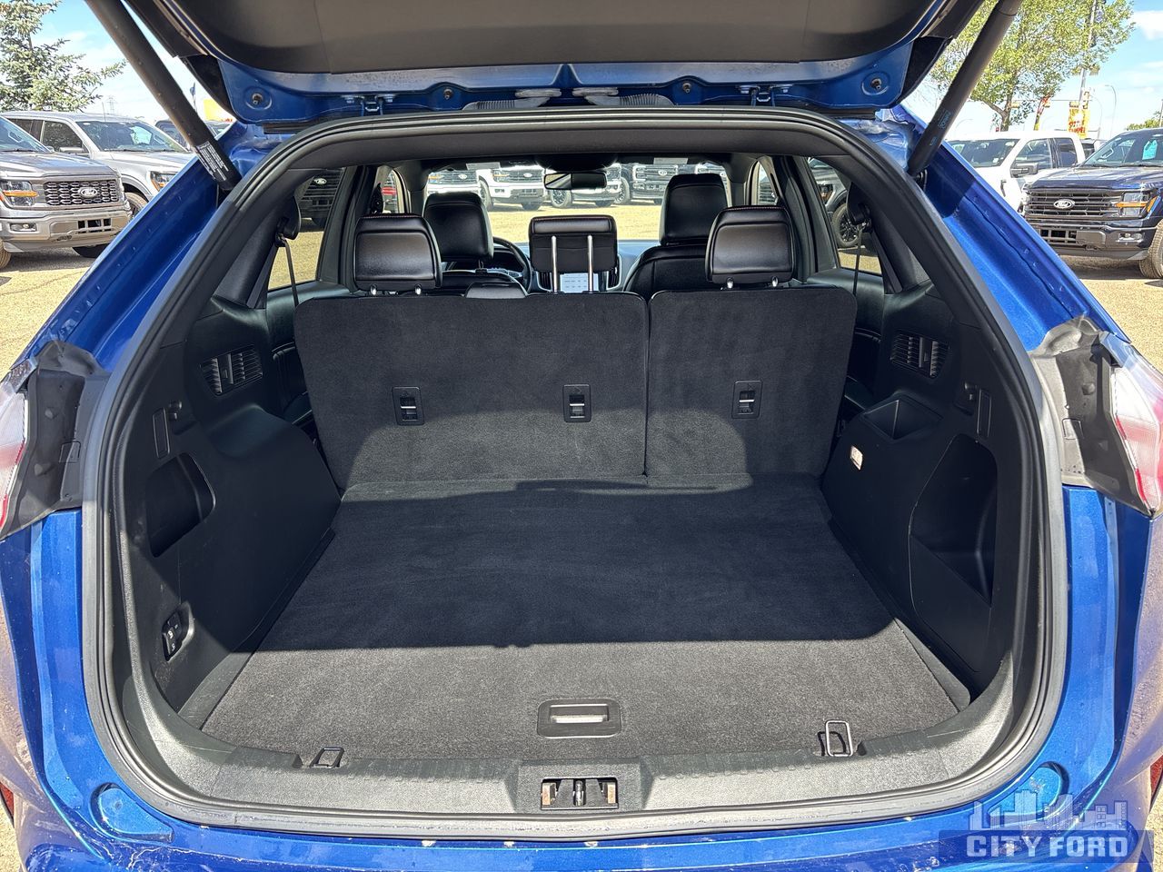 used 2022 Ford Edge car, priced at $29,995
