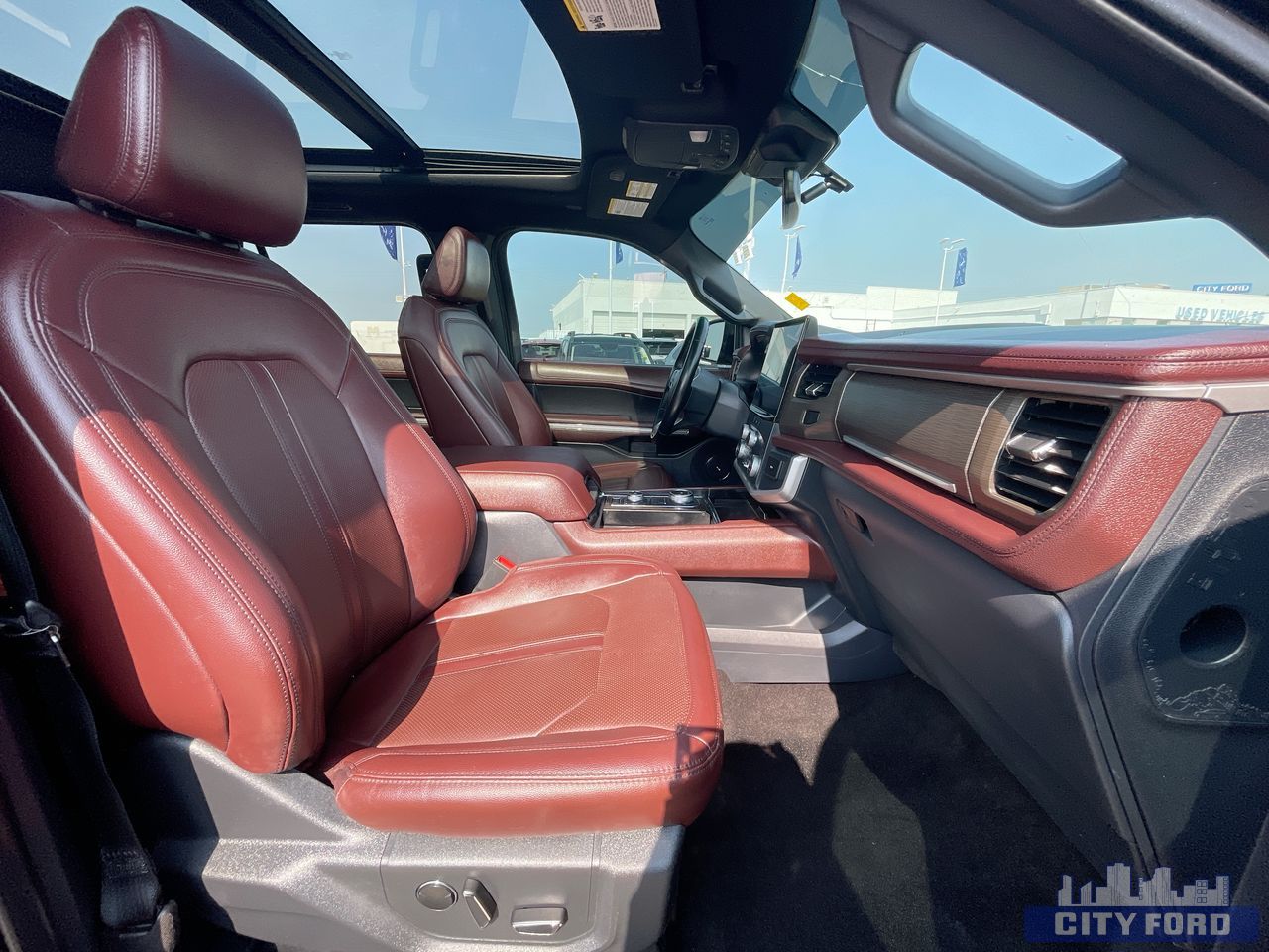 used 2022 Ford Expedition car, priced at $58,995