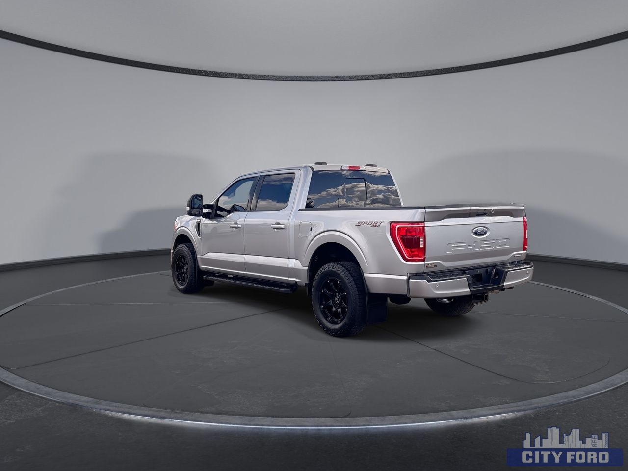 used 2022 Ford F-150 car, priced at $39,995