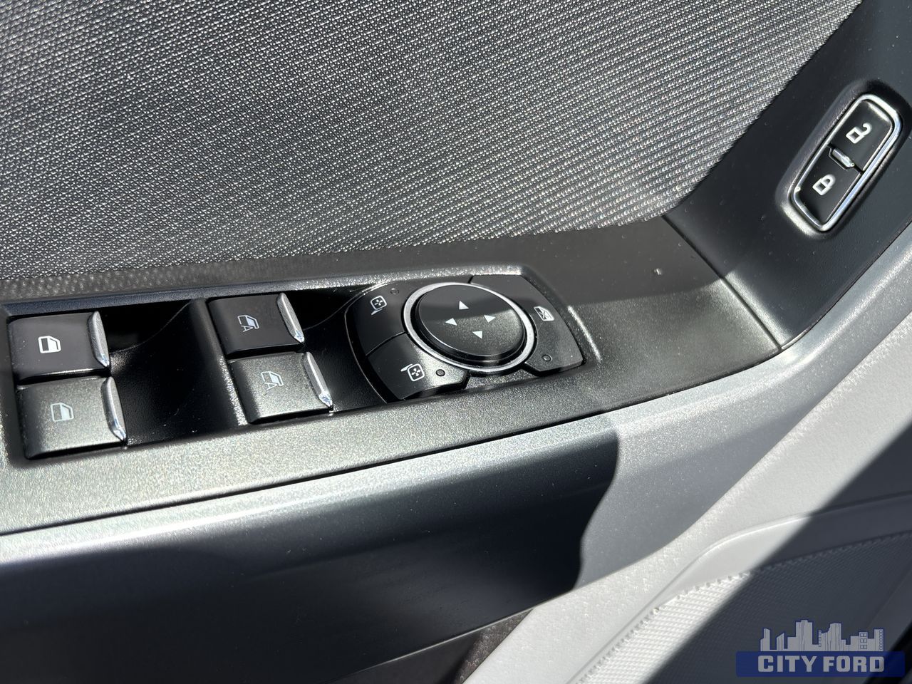 used 2022 Ford F-150 car, priced at $32,995