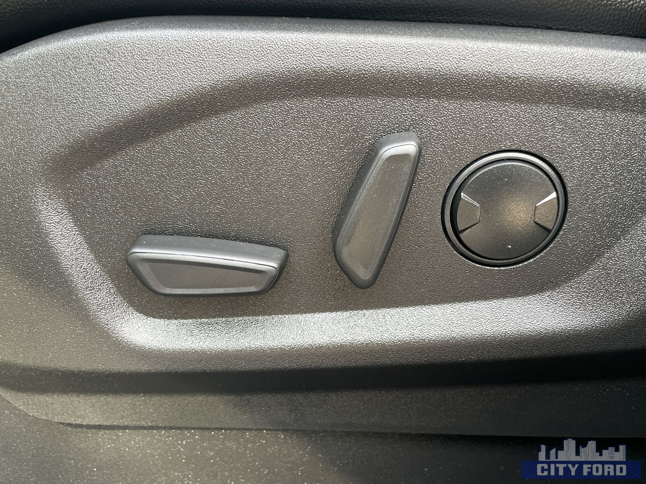 used 2023 Ford Edge car, priced at $37,995