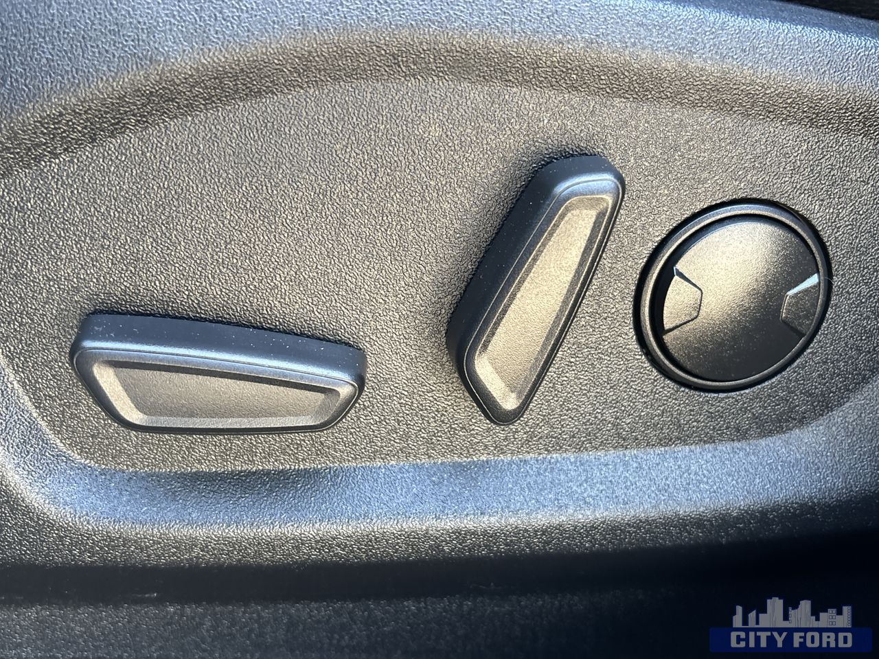 used 2023 Ford Edge car, priced at $37,995