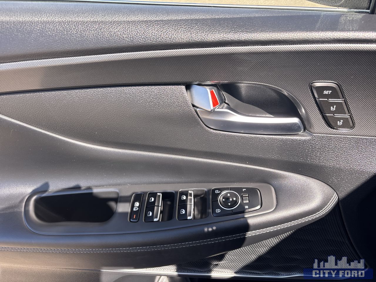 used 2023 Hyundai Santa Fe Hybrid car, priced at $36,895