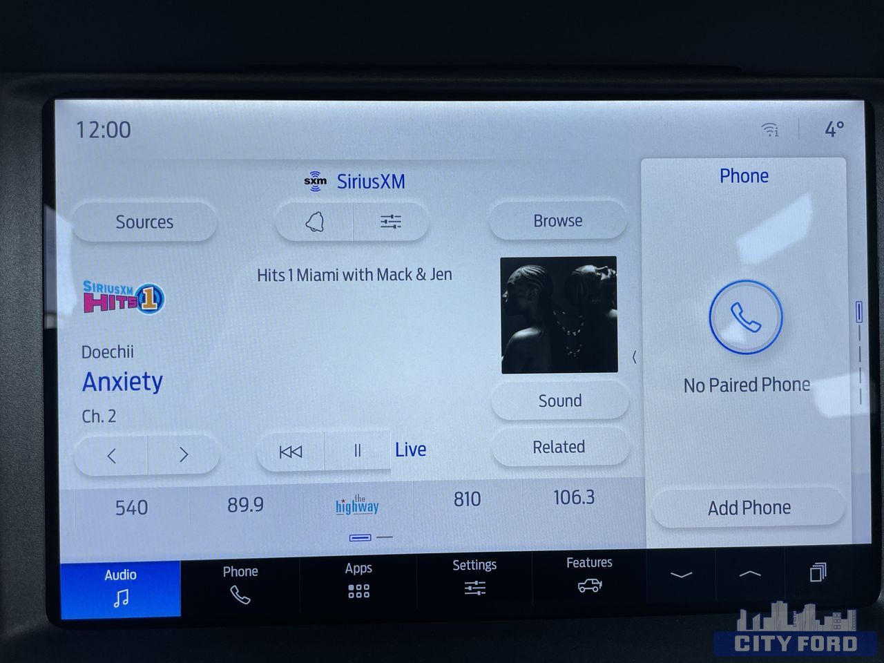 new 2025 Ford Bronco car, priced at $58,370