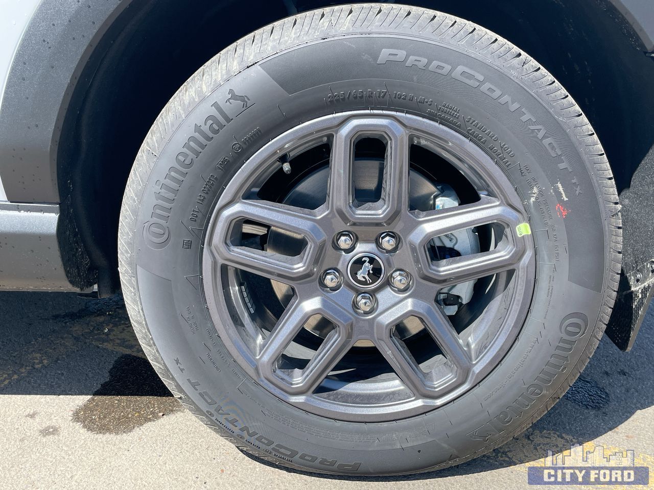 new 2025 Ford Bronco Sport car, priced at $39,570