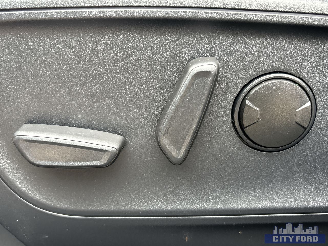 new 2025 Ford Escape car, priced at $40,194