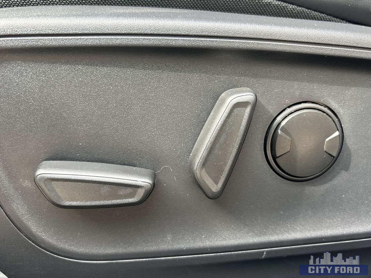 new 2025 Ford Escape car, priced at $43,044