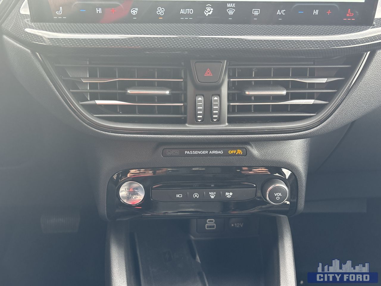 new 2025 Ford Escape car, priced at $43,044