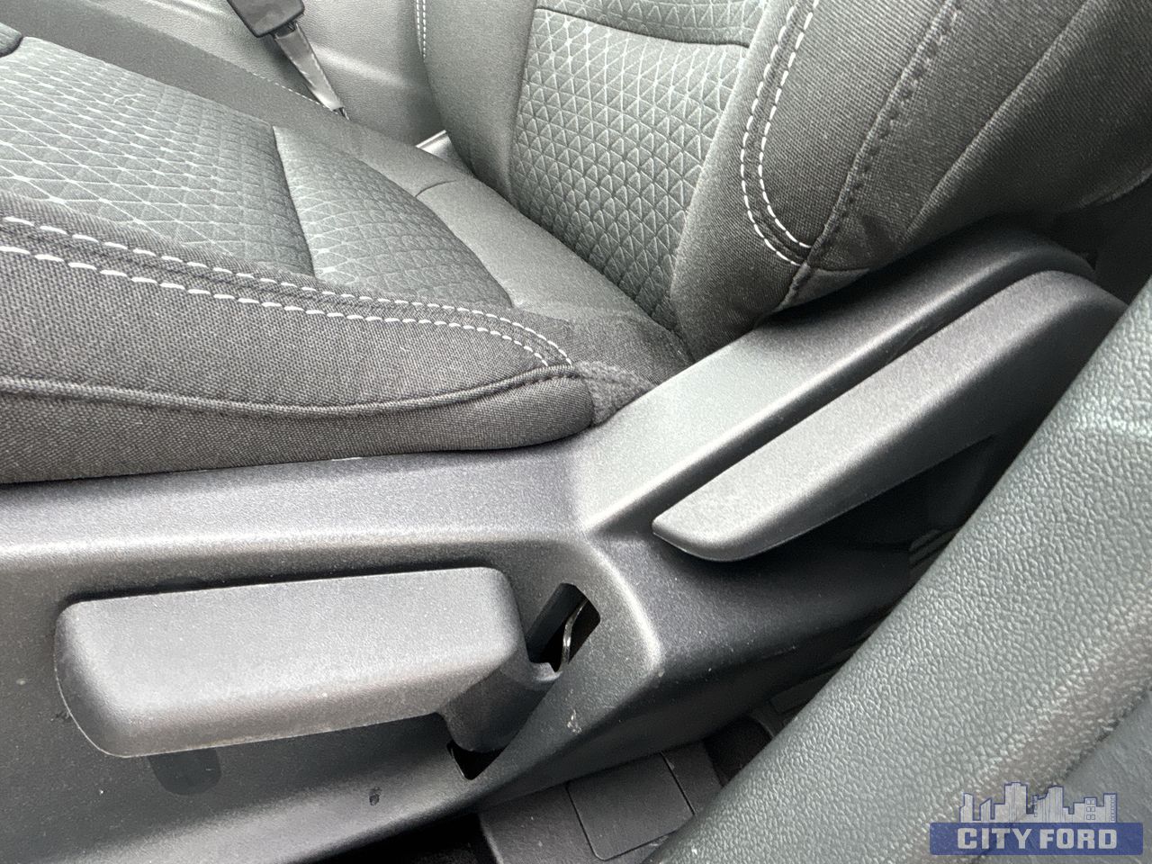 new 2025 Ford Escape car, priced at $36,999