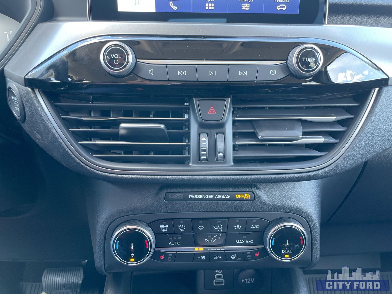 new 2025 Ford Escape car, priced at $38,344