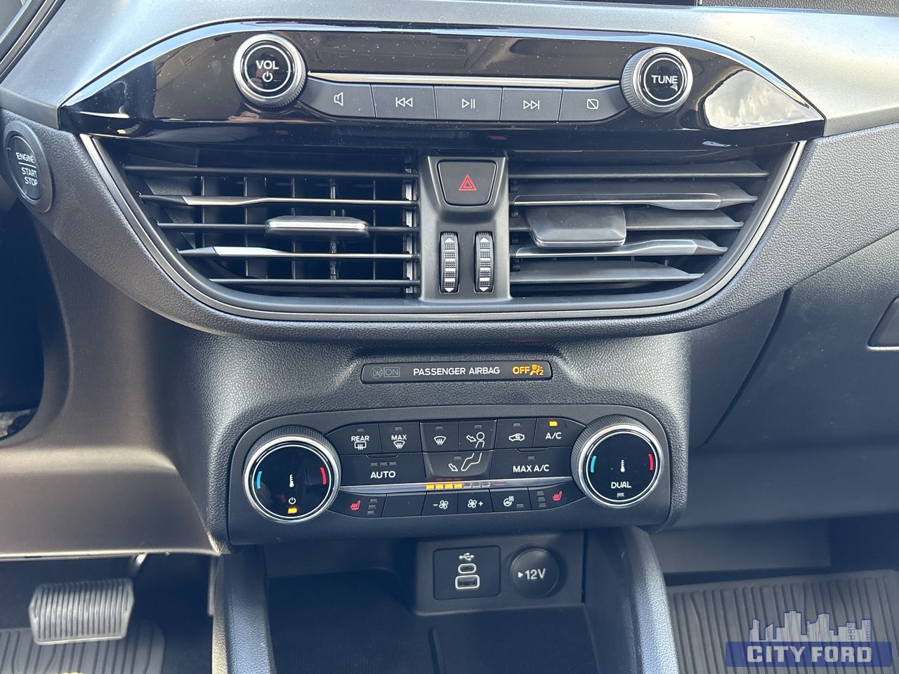 new 2025 Ford Escape car, priced at $39,444