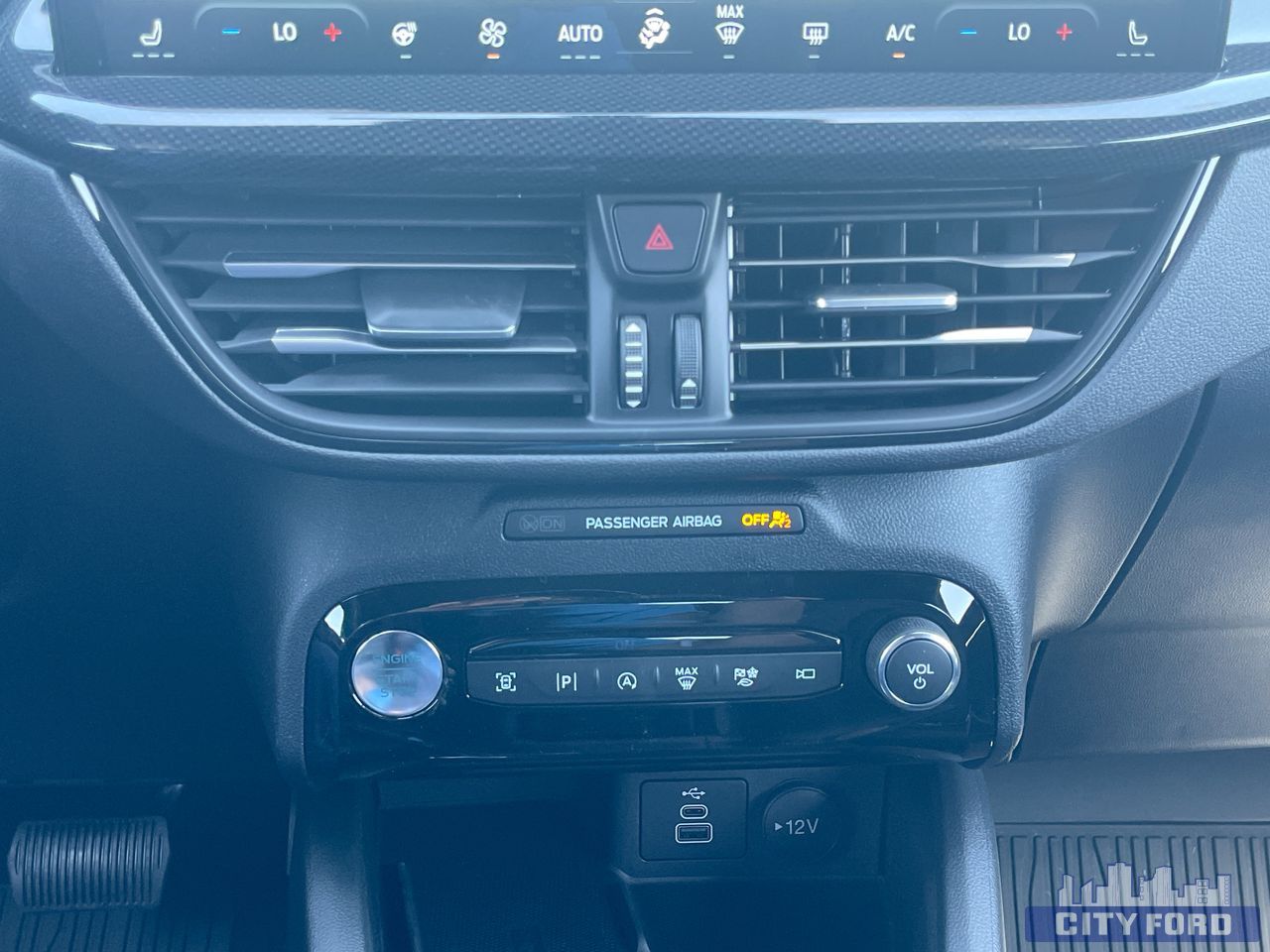 new 2025 Ford Escape car, priced at $46,894