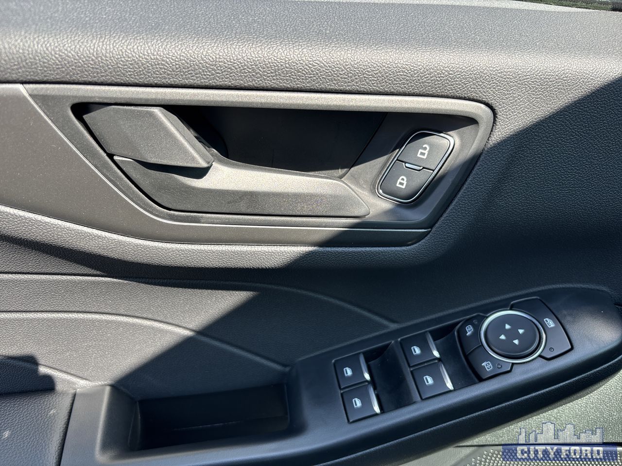 new 2025 Ford Escape car, priced at $33,244