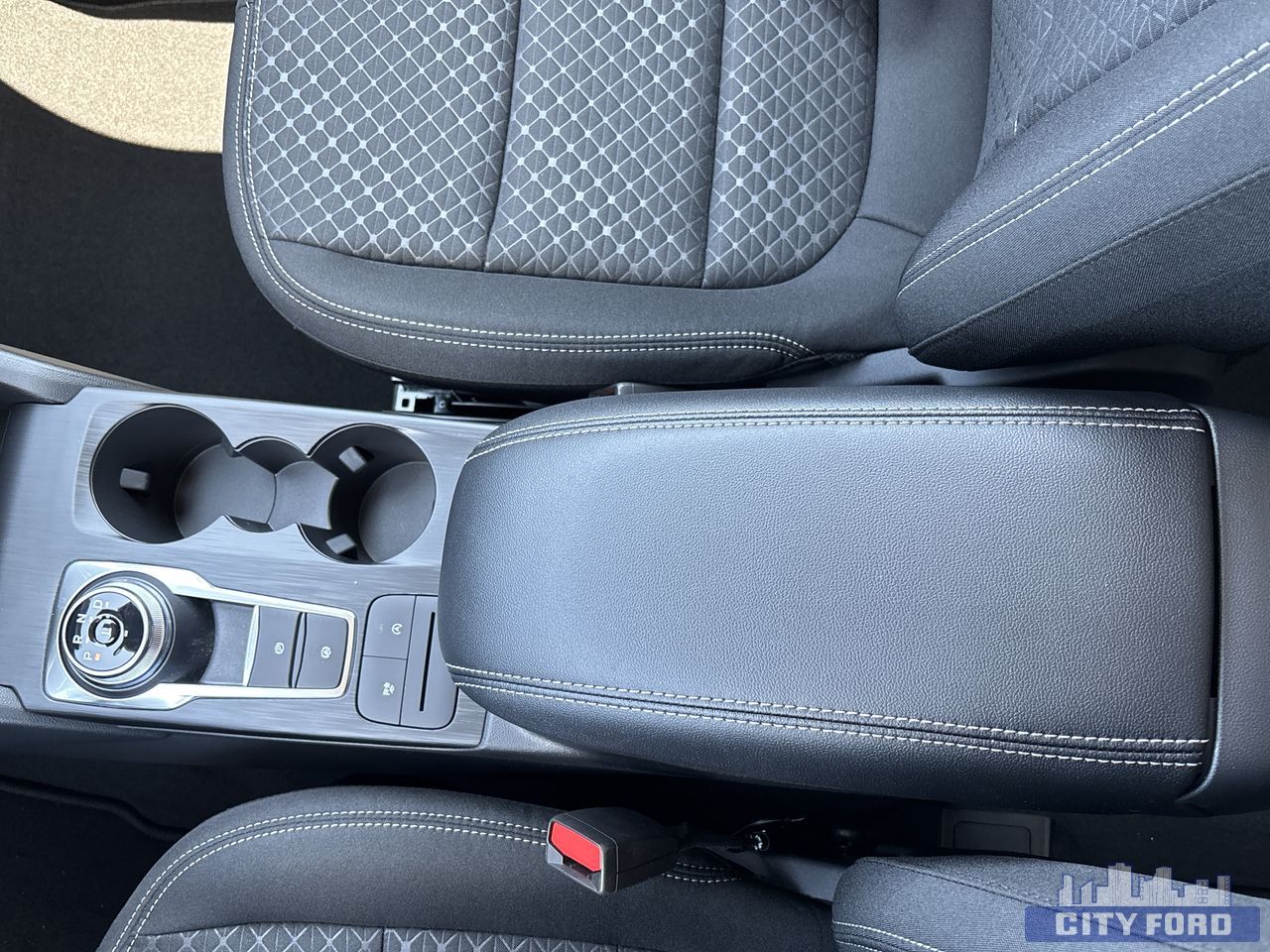 new 2025 Ford Escape car, priced at $33,244