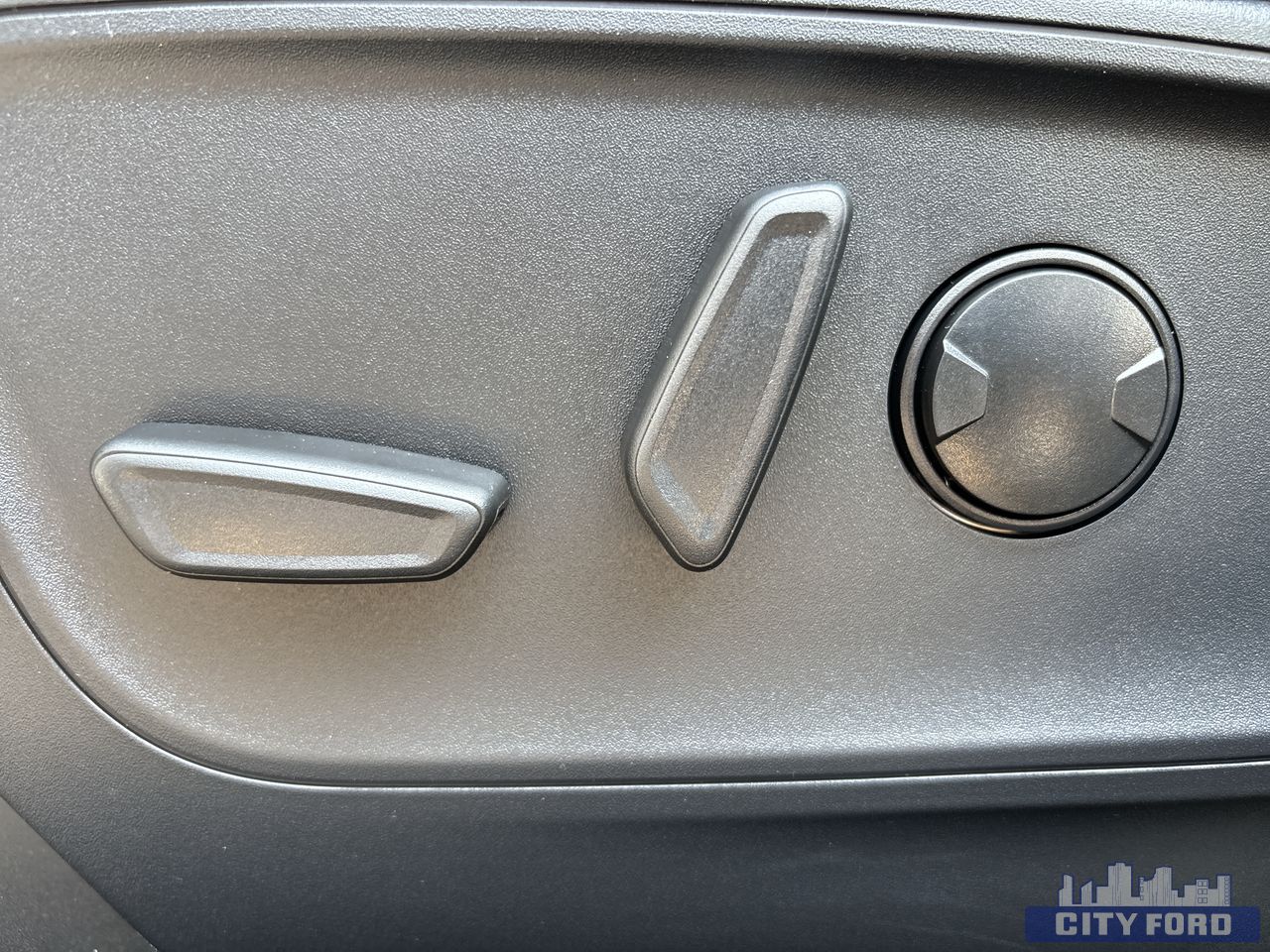 new 2025 Ford Escape car, priced at $39,094