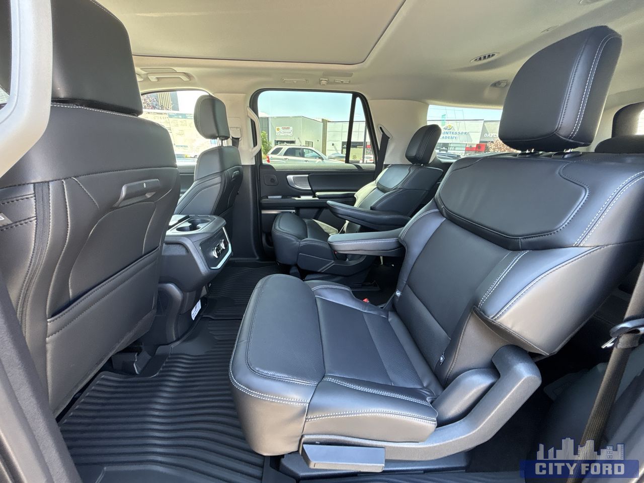 new 2025 Ford Expedition car, priced at $105,265