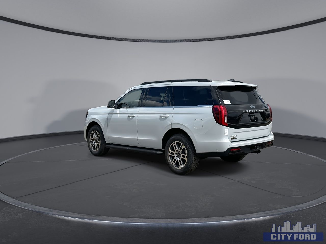new 2025 Ford Expedition car, priced at $91,690
