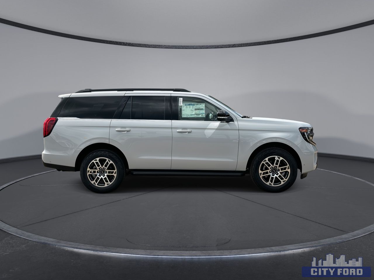 new 2025 Ford Expedition car, priced at $91,690