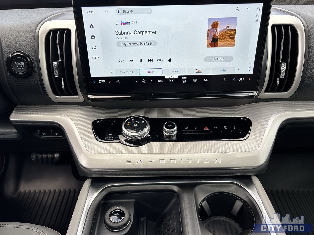 new 2025 Ford Expedition car, priced at $91,690