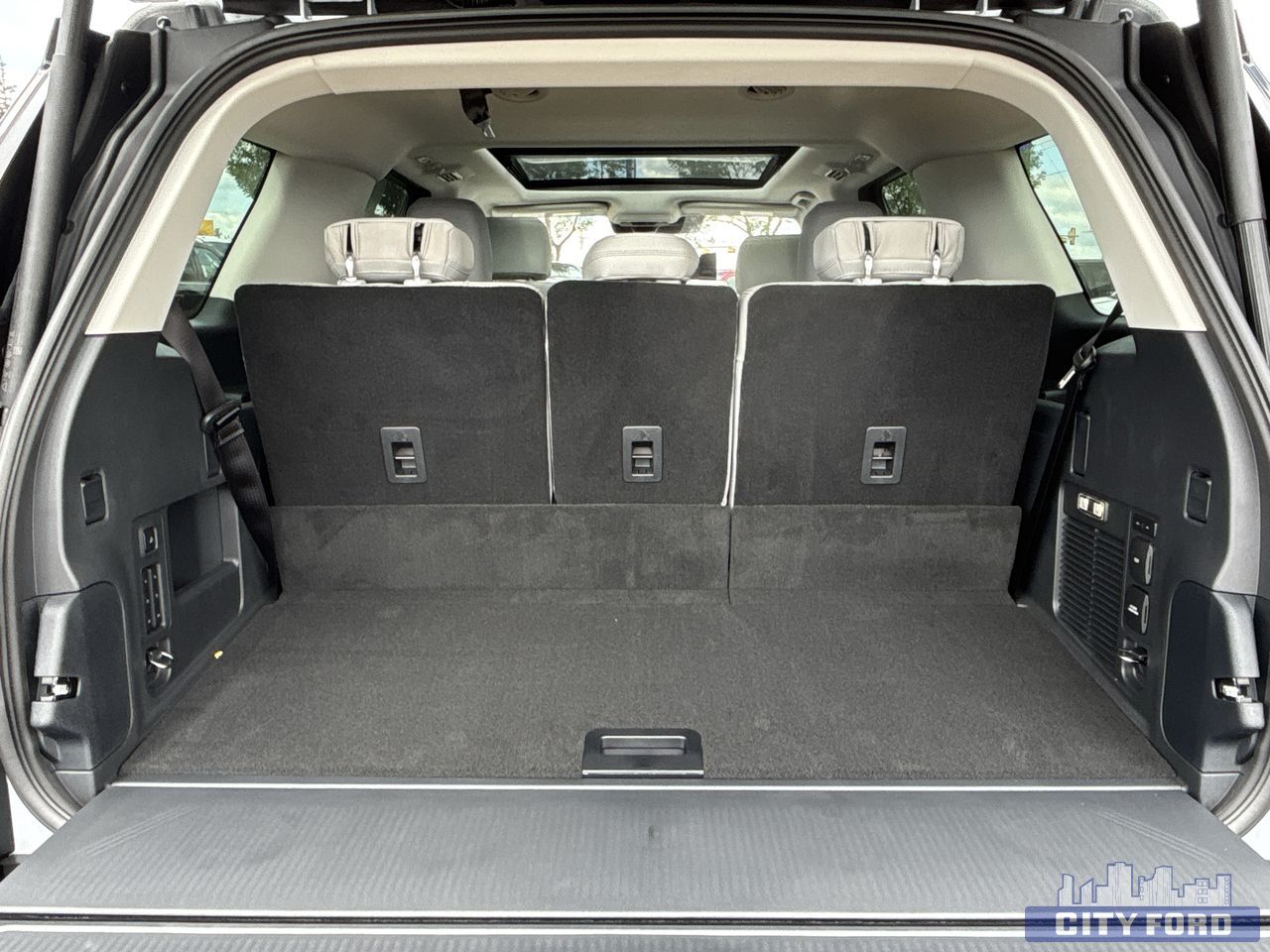 new 2025 Ford Expedition car, priced at $91,690