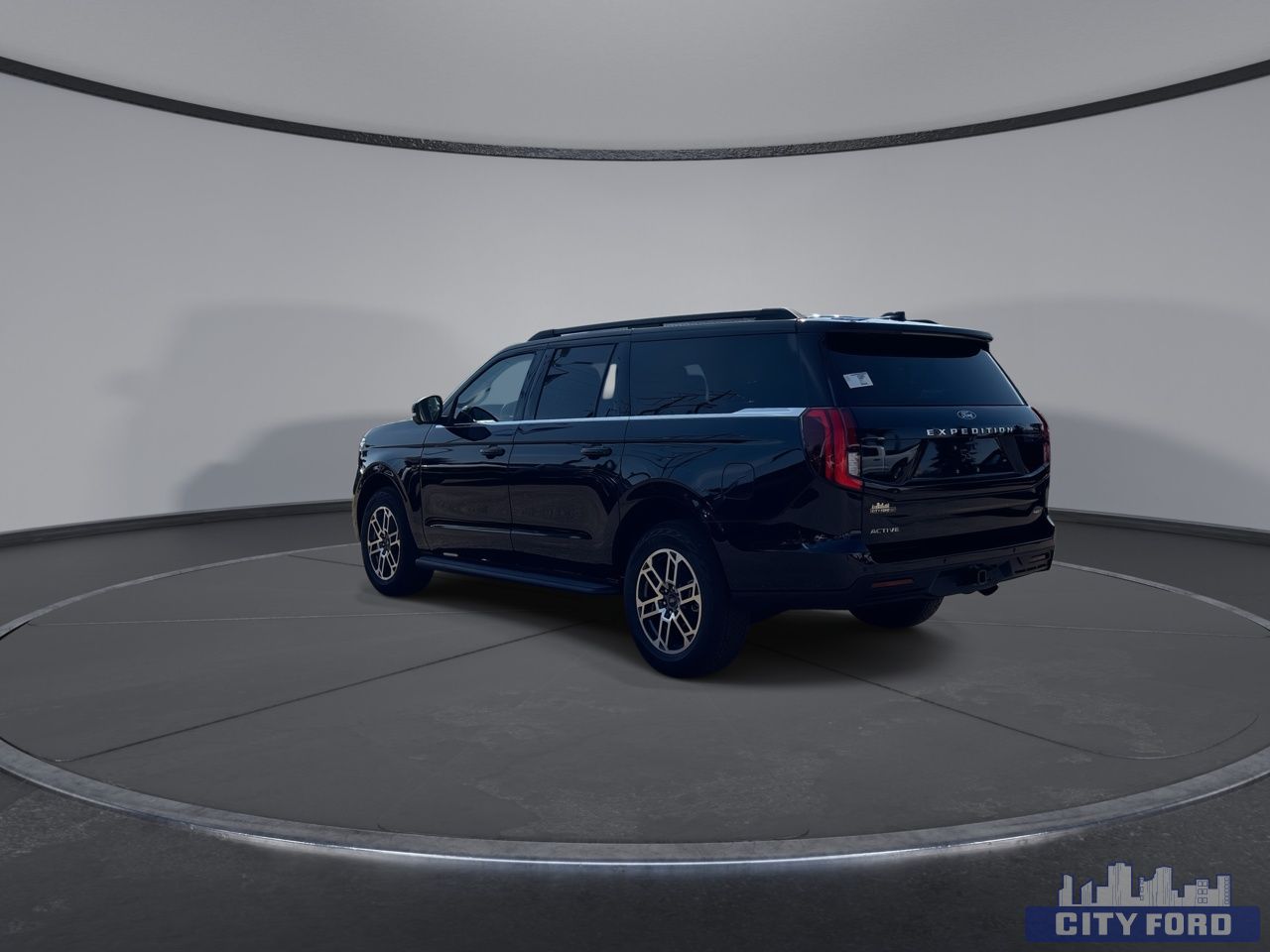 new 2025 Ford Expedition car, priced at $91,999