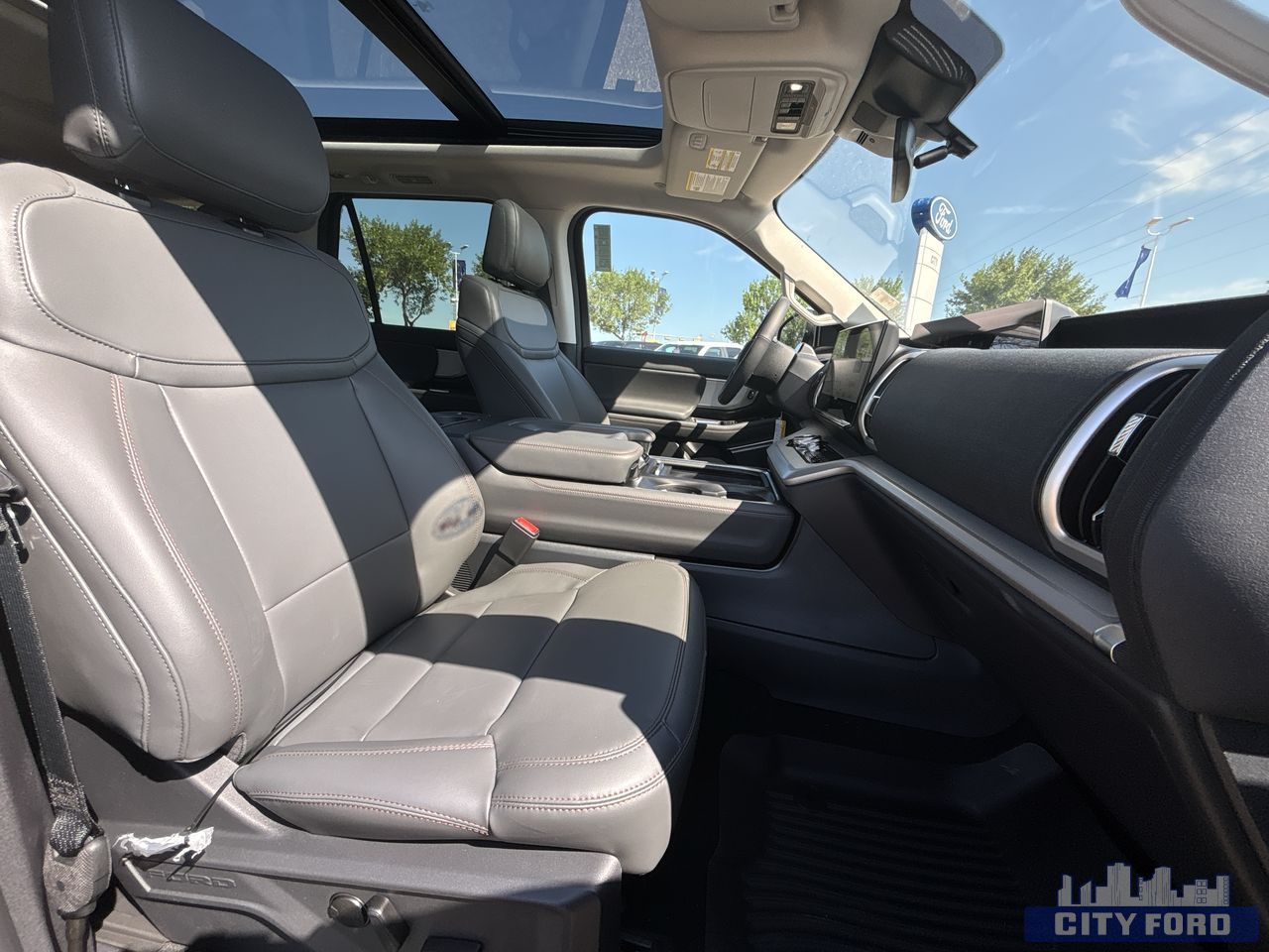 new 2025 Ford Expedition car, priced at $91,999