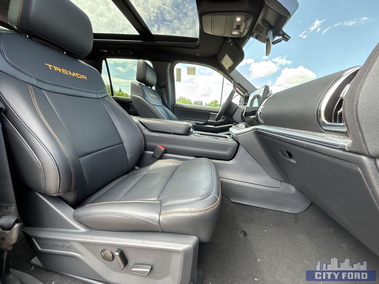 new 2025 Ford Expedition car, priced at $106,440