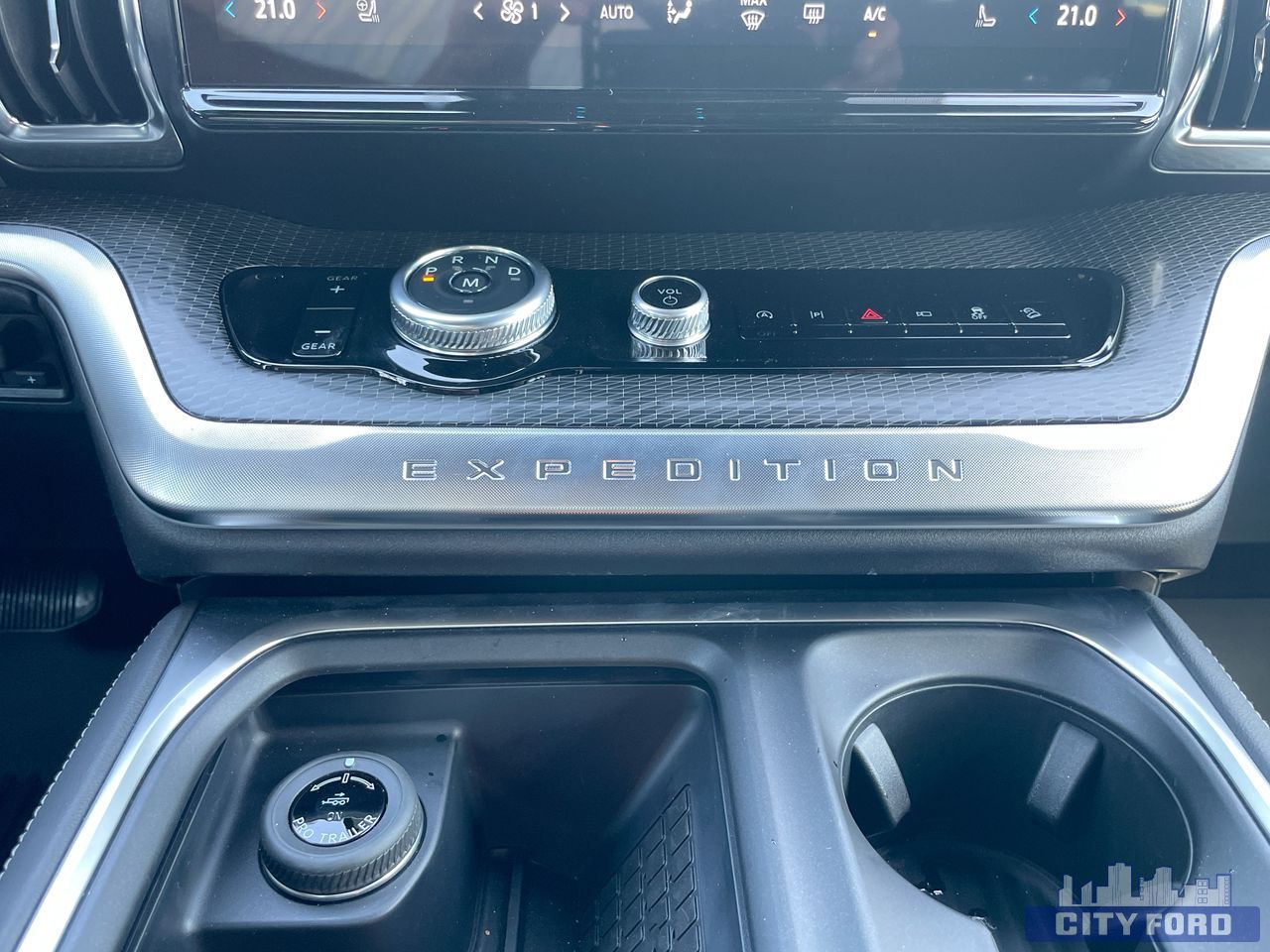 new 2025 Ford Expedition car, priced at $113,364