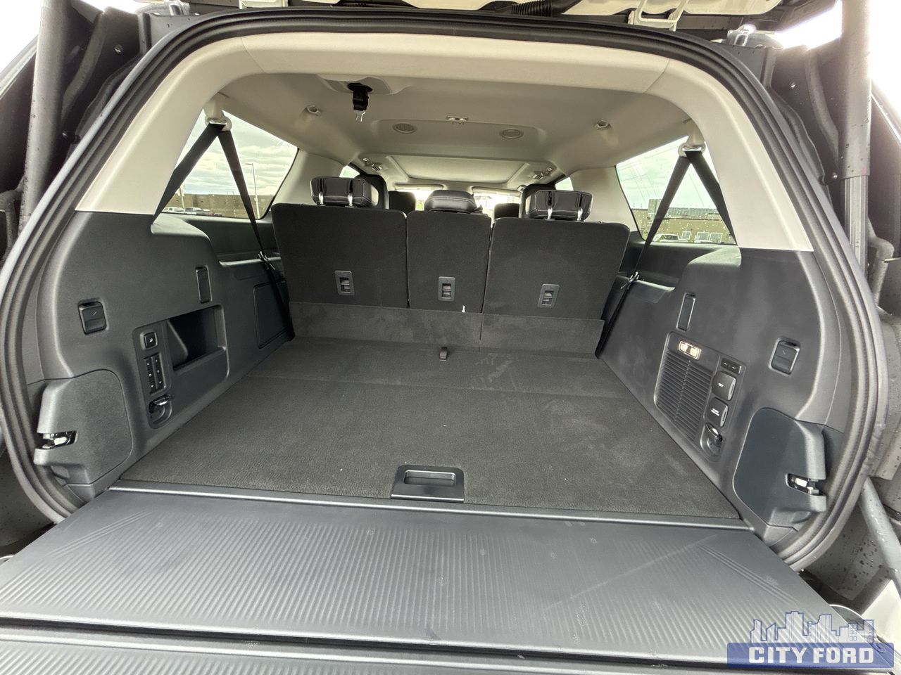 new 2025 Ford Expedition car, priced at $101,745