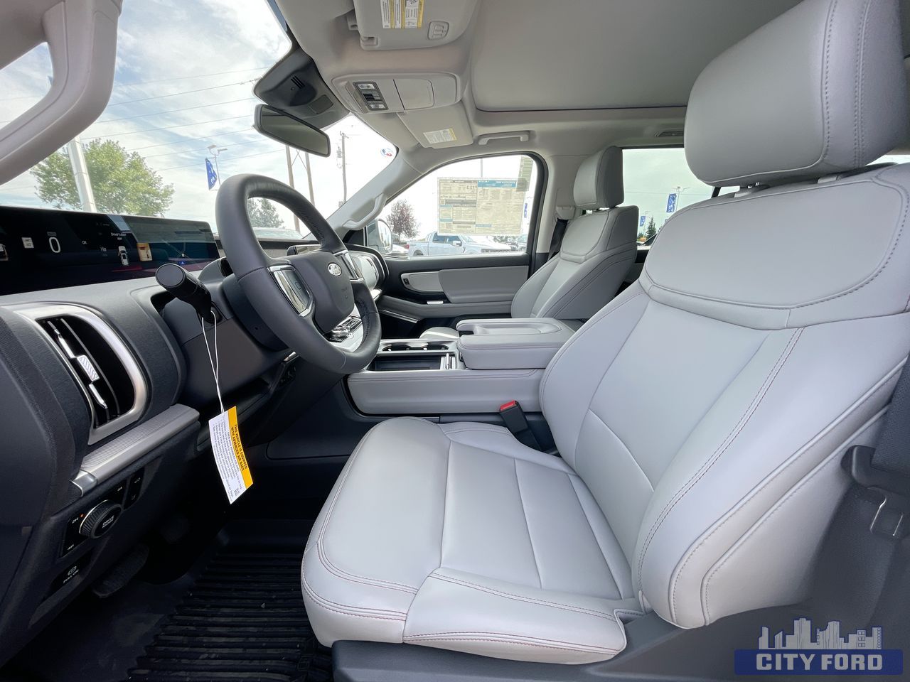 new 2025 Ford Expedition car, priced at $92,290