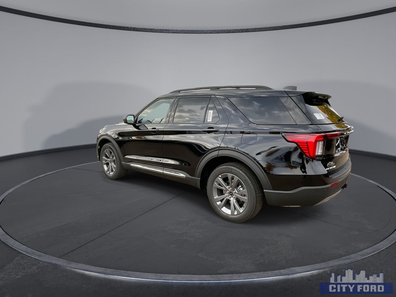 new 2025 Ford Explorer car, priced at $58,499