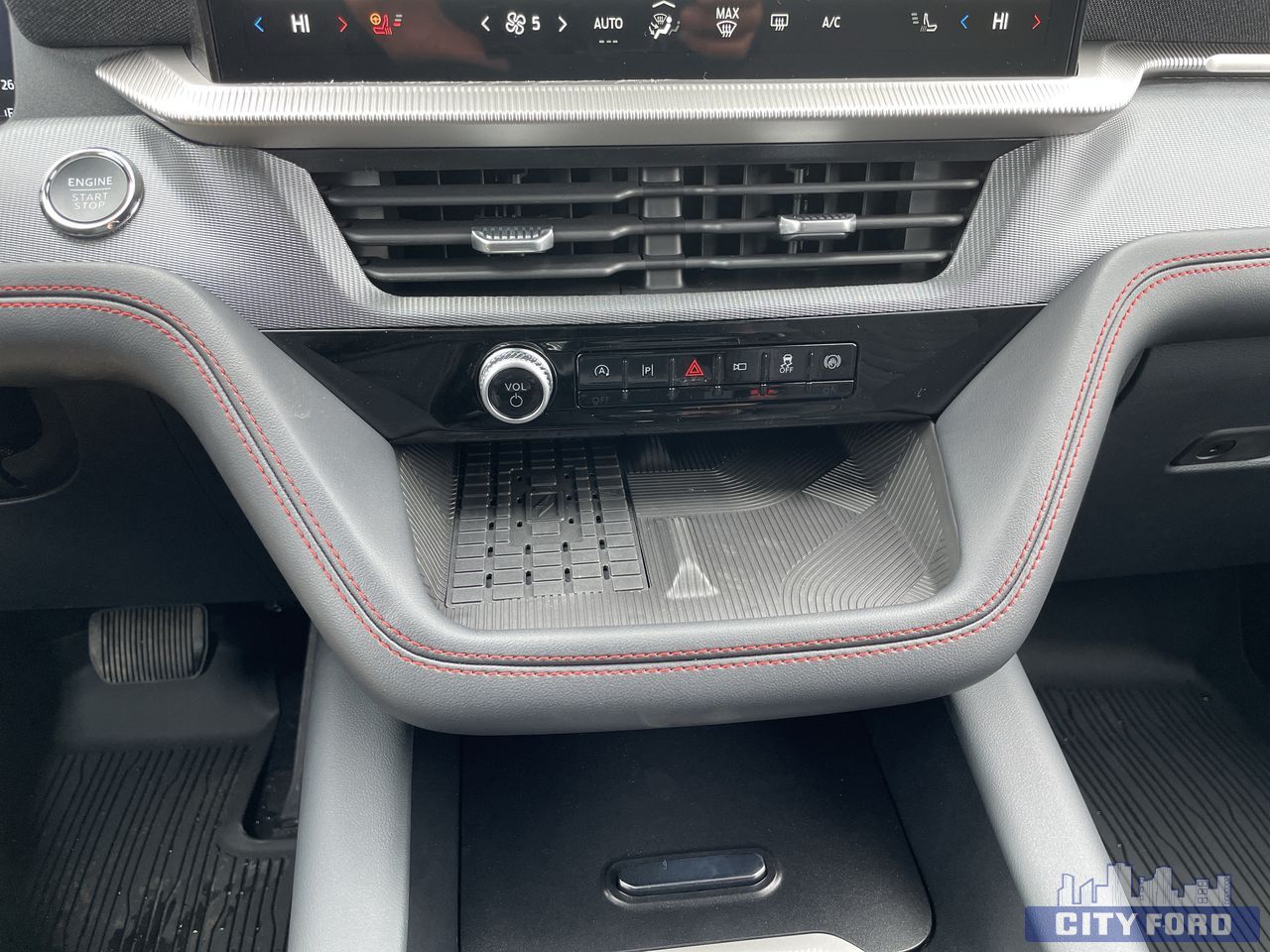 new 2025 Ford Explorer car, priced at $63,980